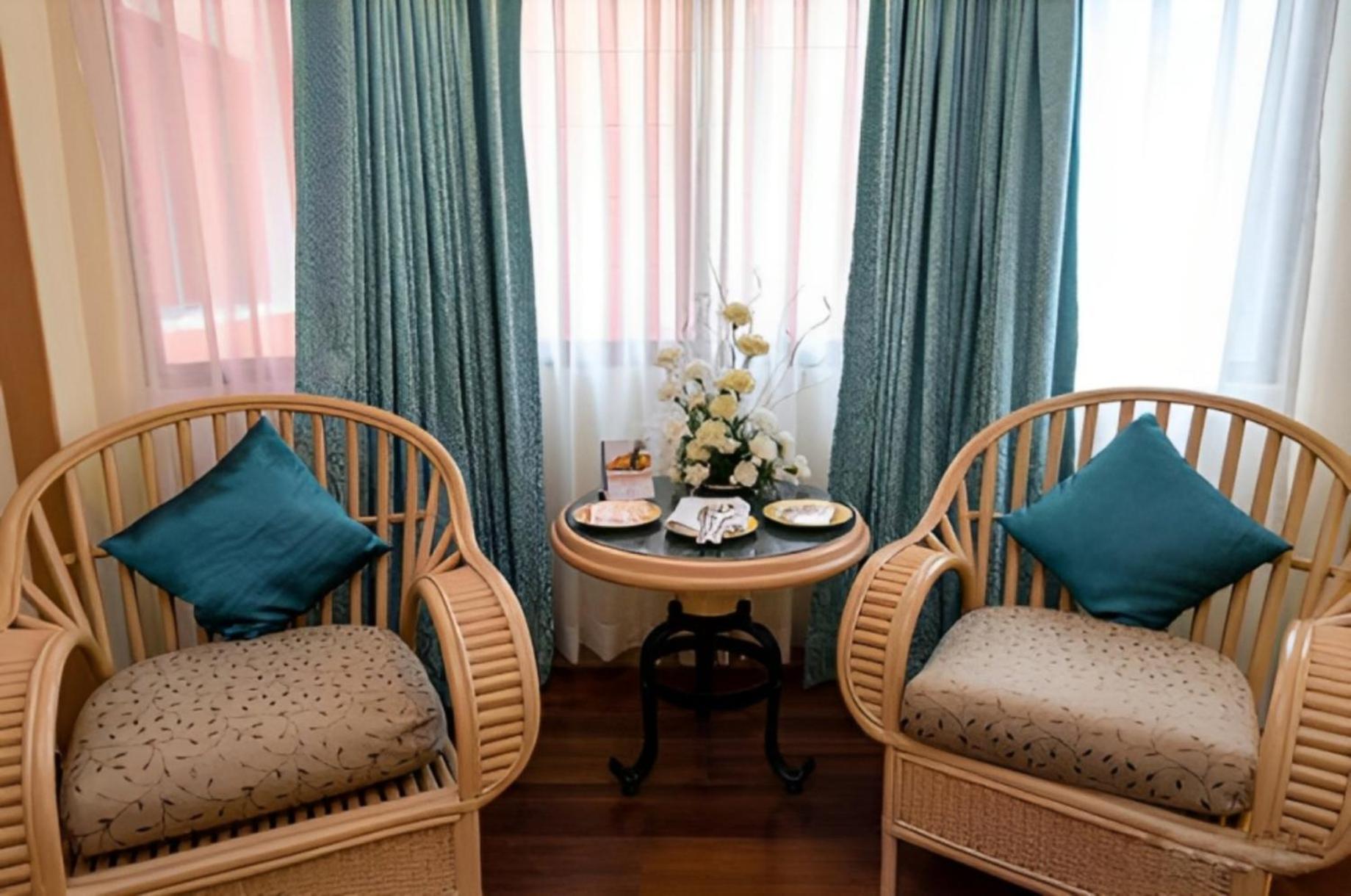Fortune Resort Sullivan Court, Ooty - Member Itc Hotels' Group Exteriör bild