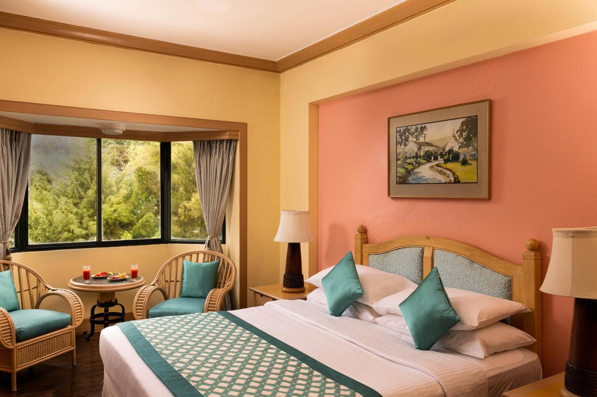 Fortune Resort Sullivan Court, Ooty - Member Itc Hotels' Group Exteriör bild