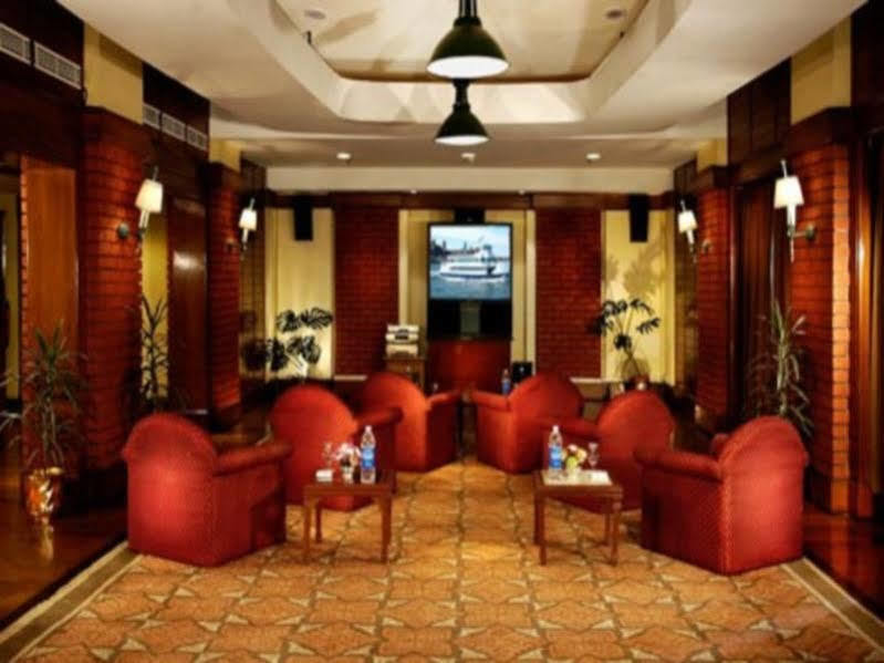 Fortune Resort Sullivan Court, Ooty - Member Itc Hotels' Group Exteriör bild